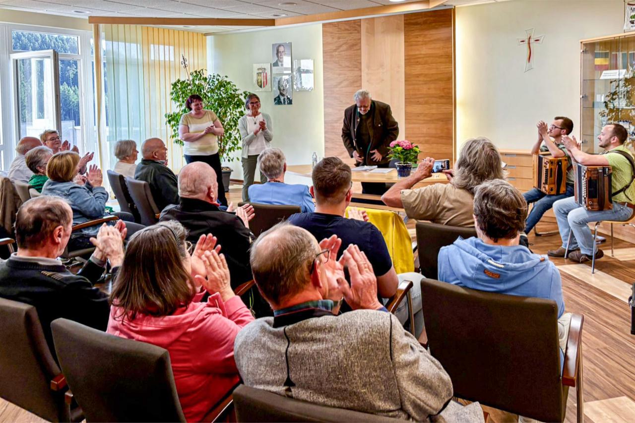 Lange Nacht der BibliOÖtheken - "Wie es früher bei uns einmal war" 