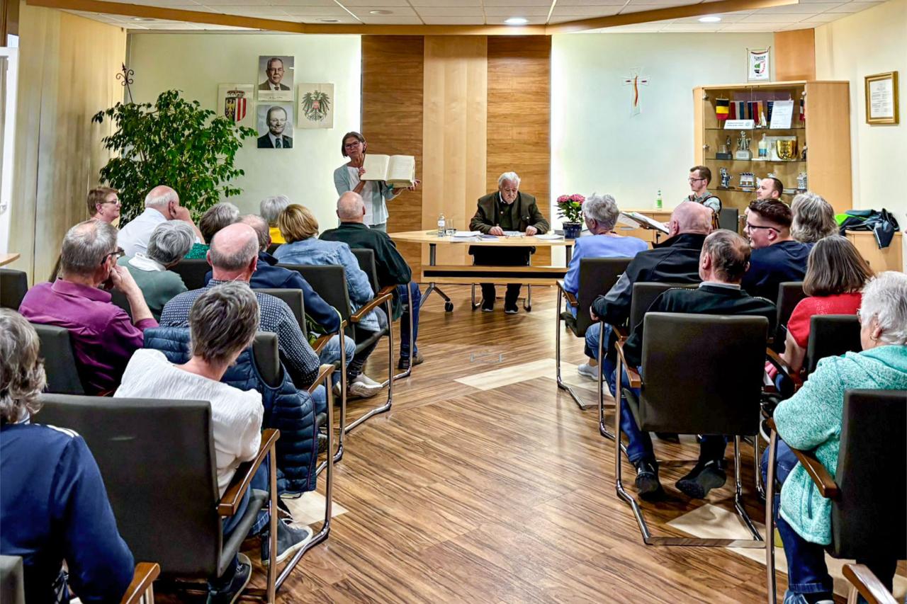 Lange Nacht der BibliOÖtheken - "Wie es früher bei uns einmal war" 