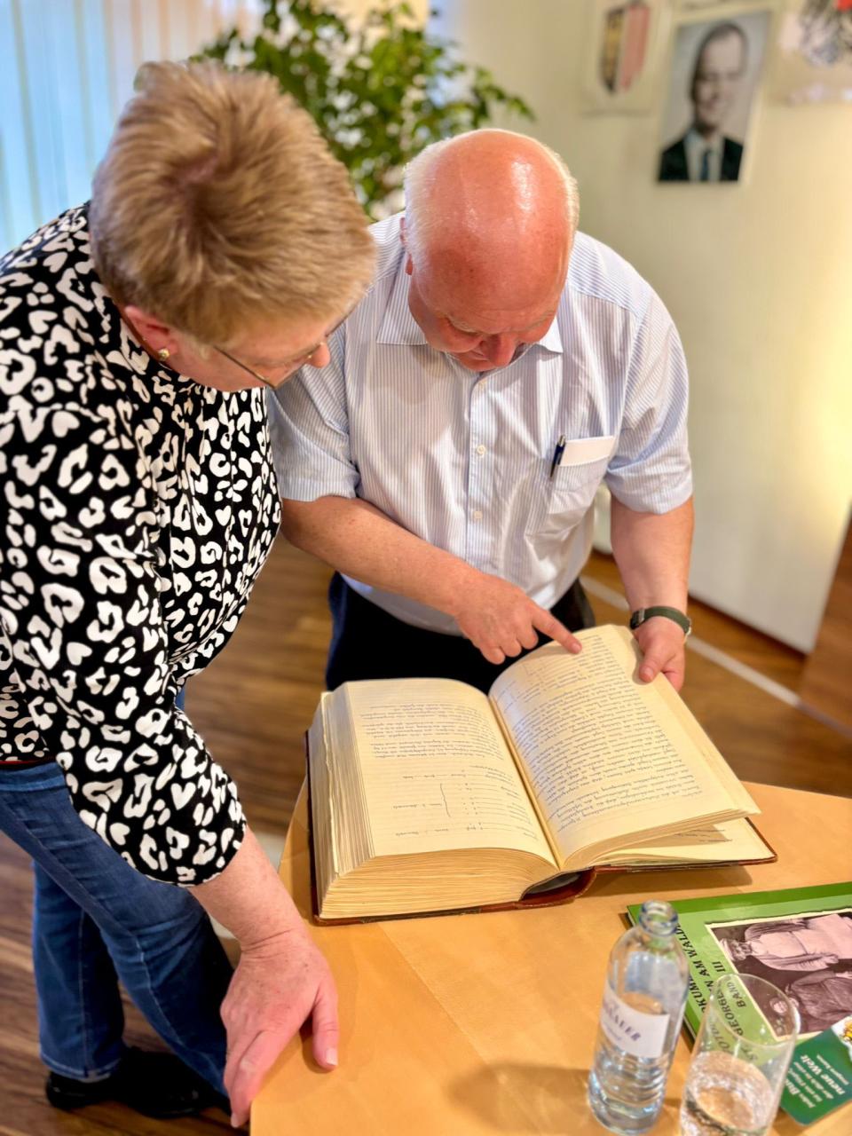 Lange Nacht der BibliOÖtheken - "Wie es früher bei uns einmal war" 